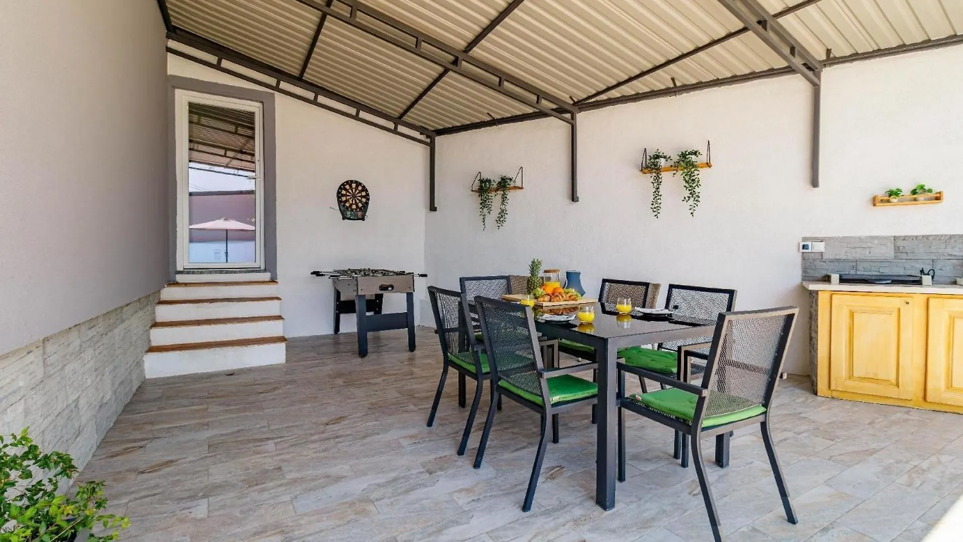 Ferienhaus Mit Privatpool Fuer 6 Personen Ca 140 Qm In Loborika, Istrien Suedkueste Von Istrien 0*, Loborika Croatia